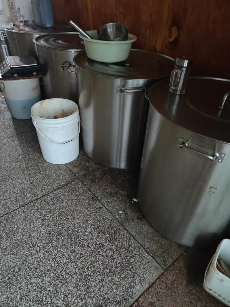菜籽油南京高记榨油坊，规格齐全大量现货诚意经营，欢迎电联