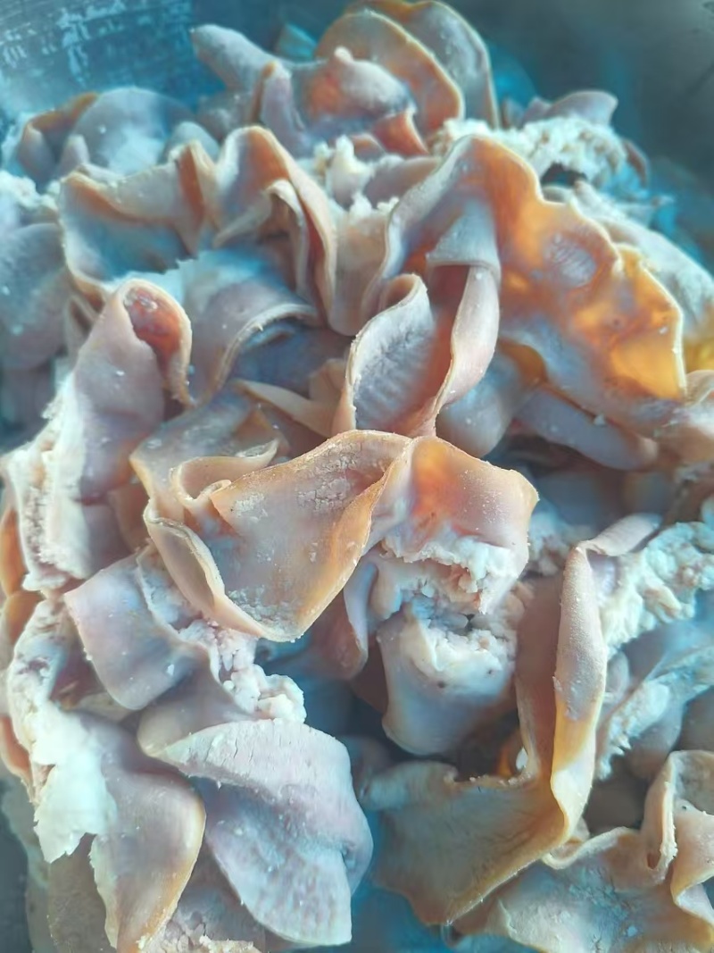 精品牛盘肠，牛肠条，七分熟，长期有货，品质保证，价格优惠