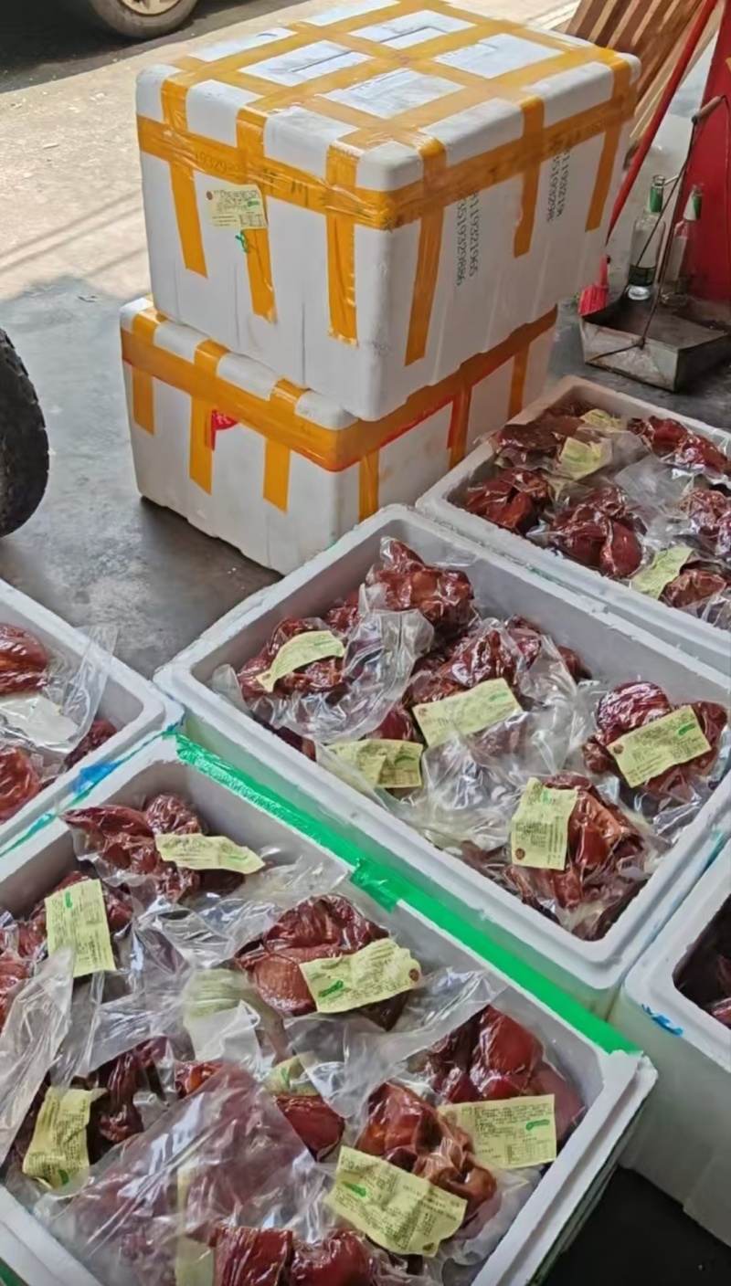 俊成全熟真空肉，1斤一包，五香麻辣两口味厂家直发