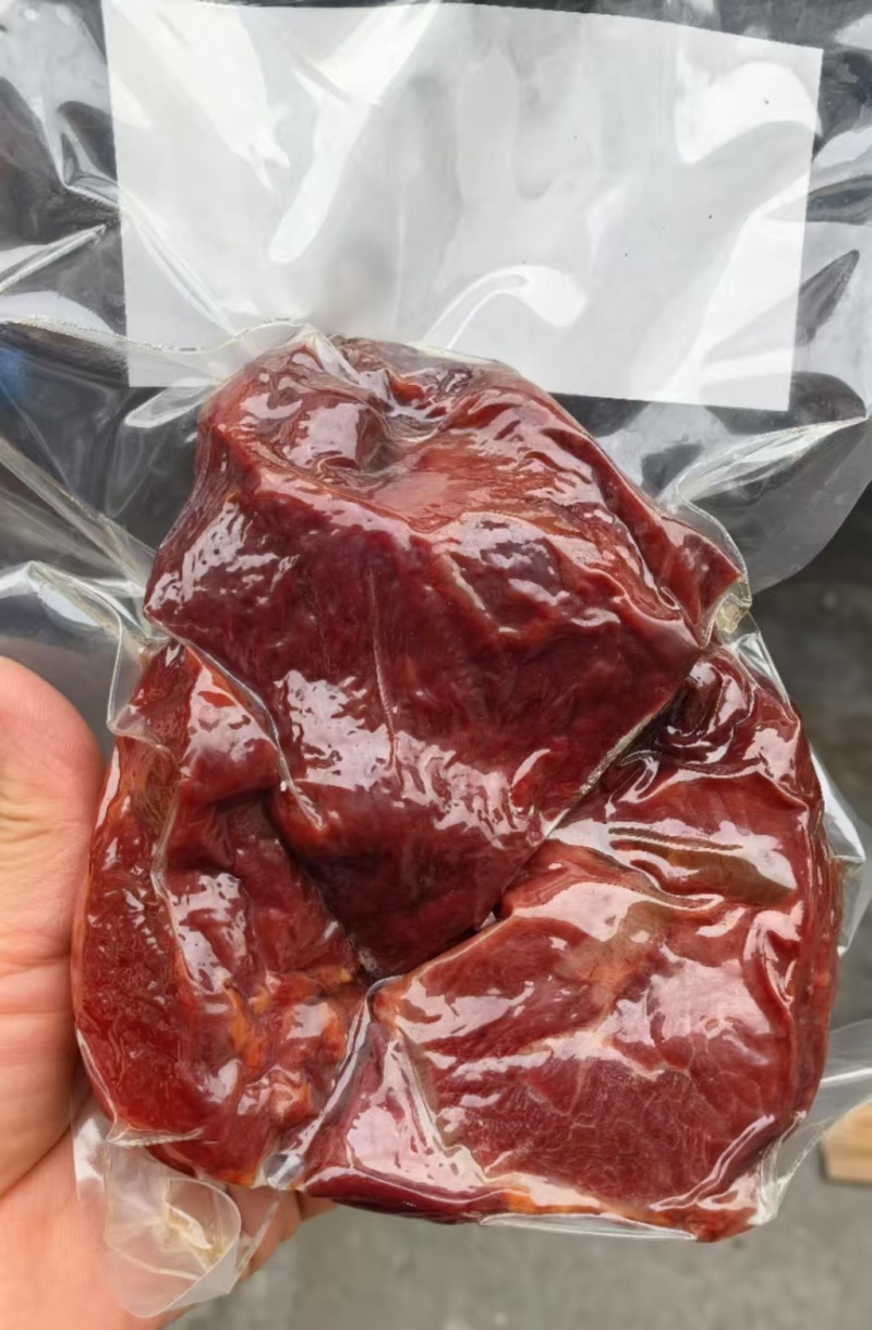 俊成全熟真空肉，1斤一包，五香麻辣两口味厂家直发