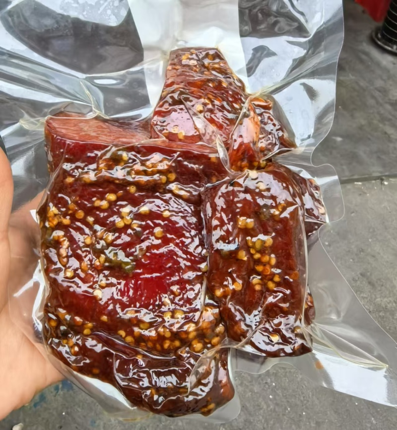 俊成全熟真空肉，1斤一包，五香麻辣两口味厂家直发