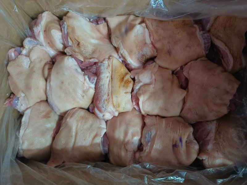 掏骨肘子，猪肘子，厂家货源质量保证，量大从优，价格优惠