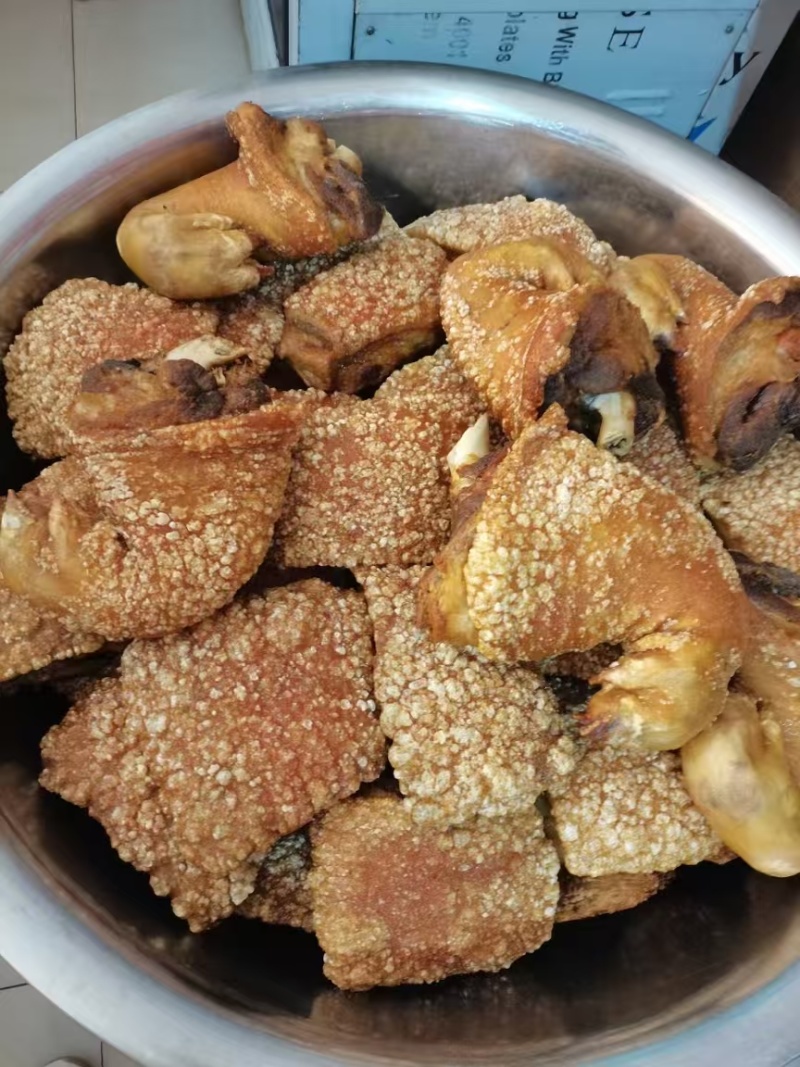 广西精品扣肉，产地直发货源充足欢迎选购，支持视频选货