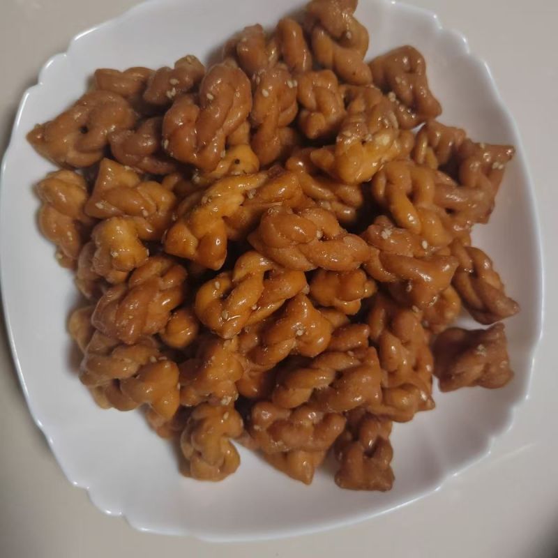 网红香酥小麻花，好吃不贵，大量现货，厂家直销