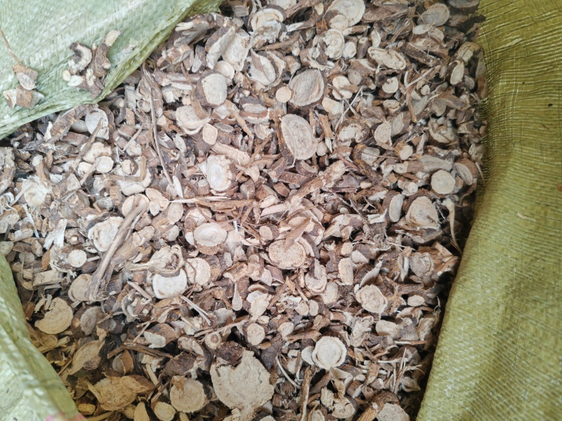 苦参片产地直供量大优惠品质保障视频看货对接全国
