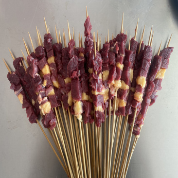 清真【牛肉串】新鲜杀呼伦贝尔天然黄膘牛，牛肉串