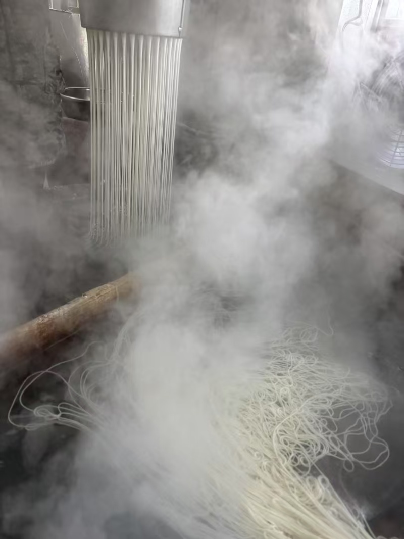 【牛商推荐】纯手工红薯粉条自产自销厂家直发