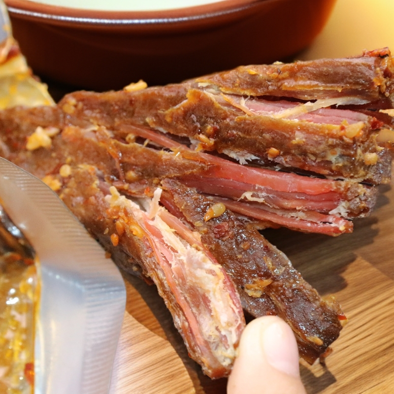 内蒙古特产呼伦贝尔风干牛肉干250g/袋香辣味