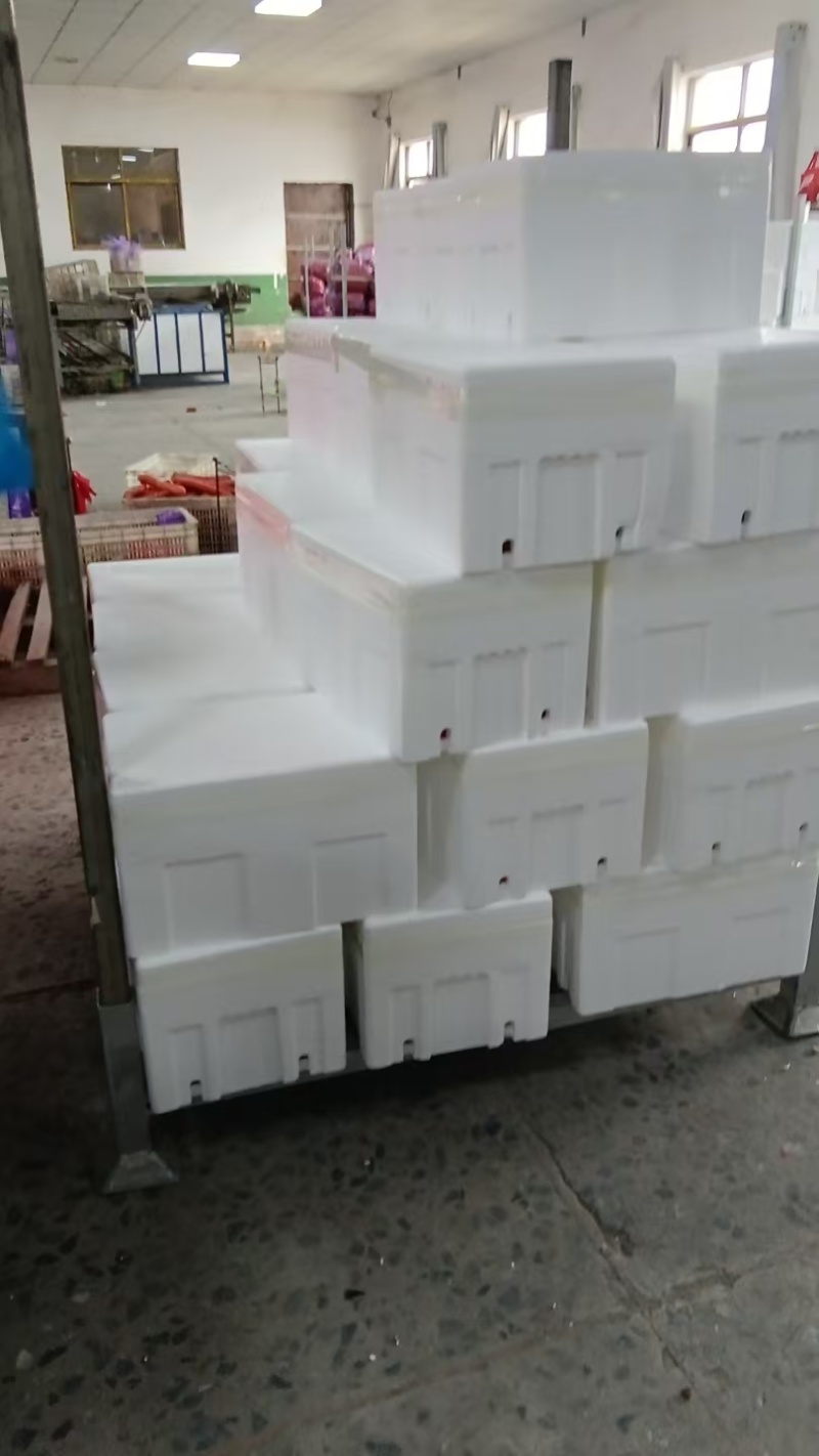 精品秤杆红萝卜产地直销量大质优价格优惠一手货源