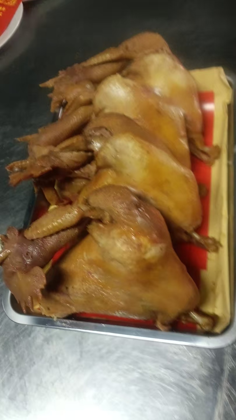 道口烧鸡，现杀现卤，保质保量，足斤足两，全国发货