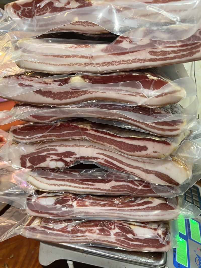 云南丽江腊排骨风干排骨厂家直发一手货源