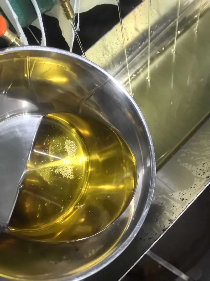 物理压榨花生油保证品质诚信经营常年有货