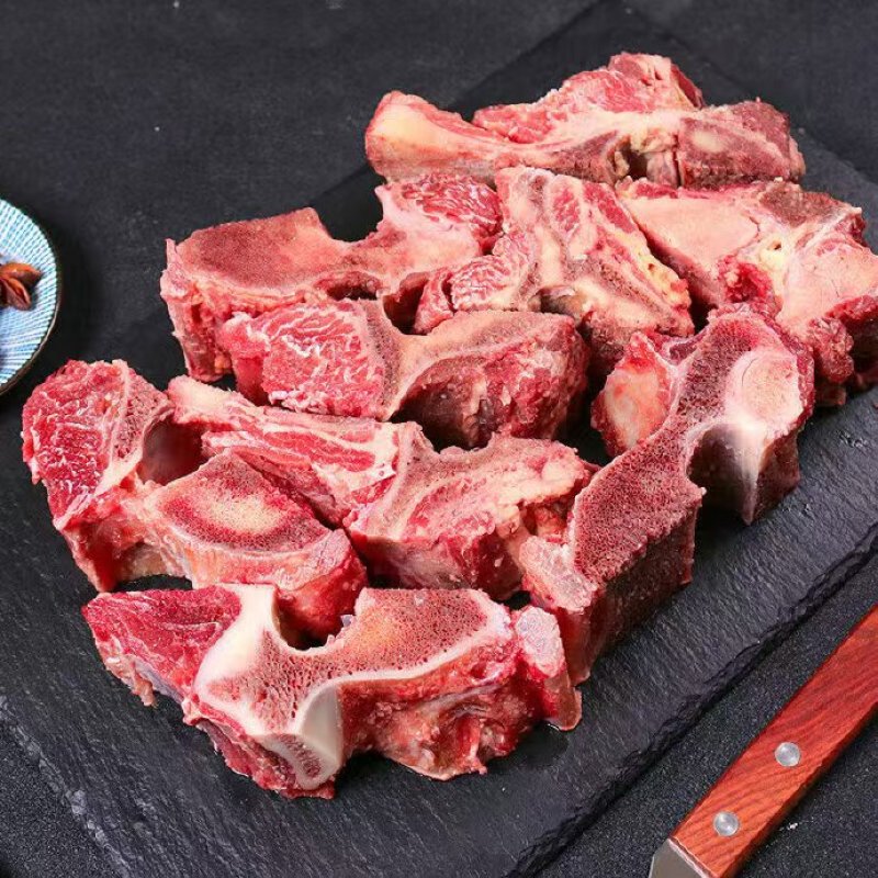 牛脊骨，牛背骨厂家直销一手货源，规格齐全代发全国