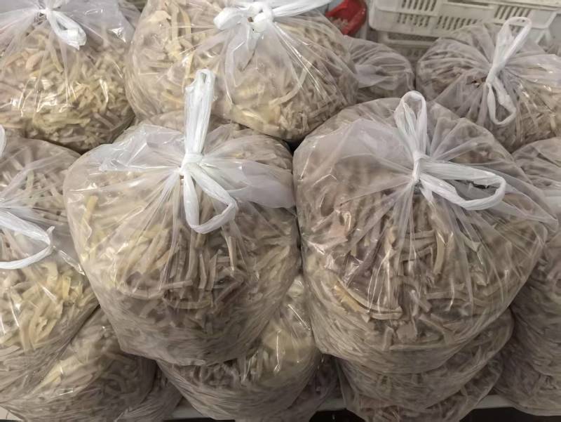 山东菏泽牡丹区生牛奶渣牛副产品大量供应欢迎下单
