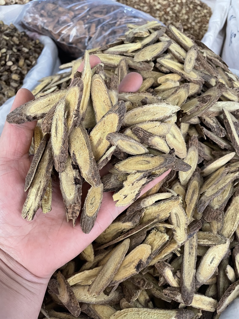 甘草片野生甘草片各规格大量批发可视频看货对接全国