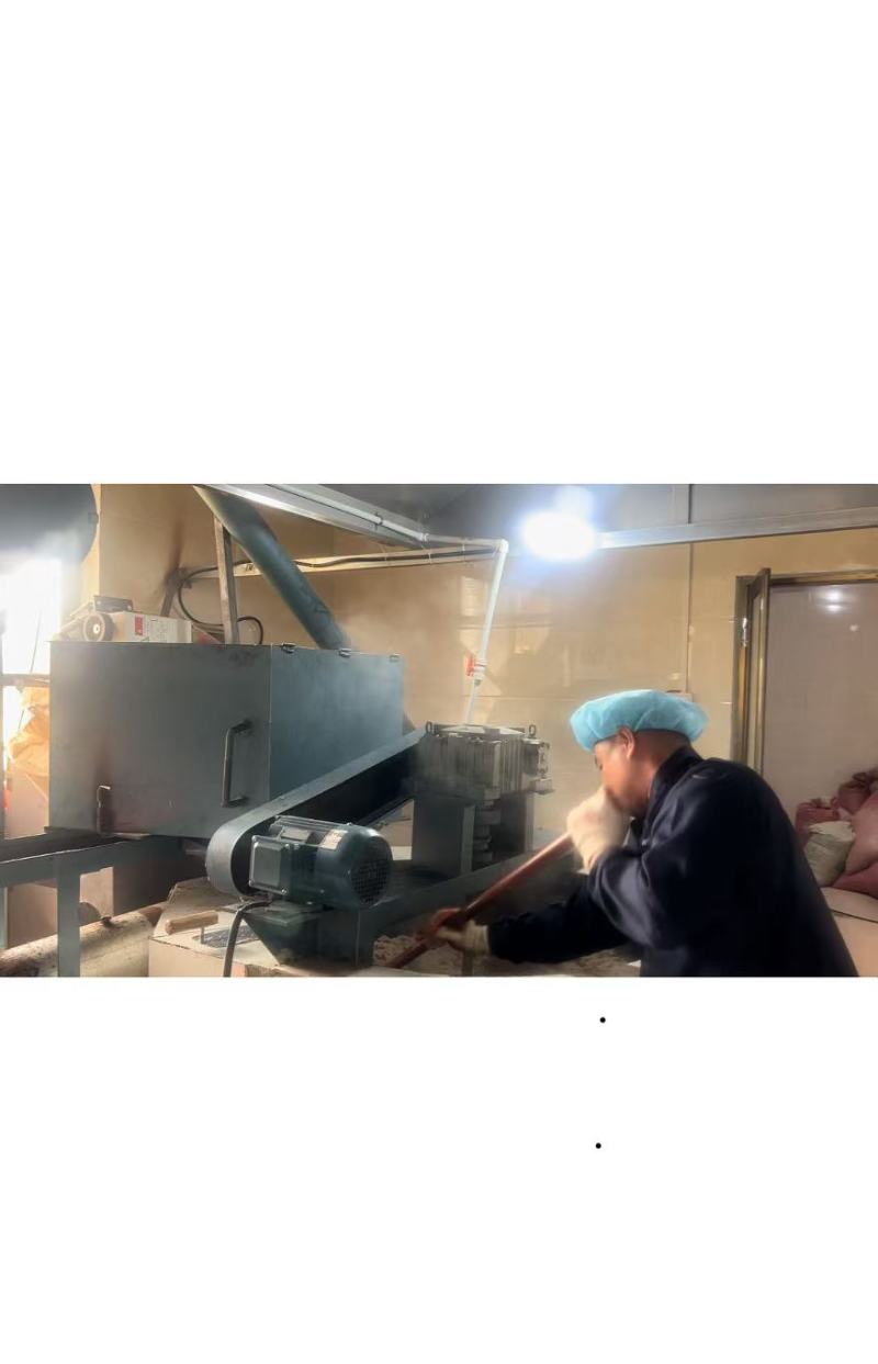 压榨浓香花生油可零售可批发多年老店诚信经营