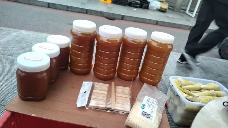 【推荐】纯手工土蜂蜜品质保证可视频看货对接全国市场