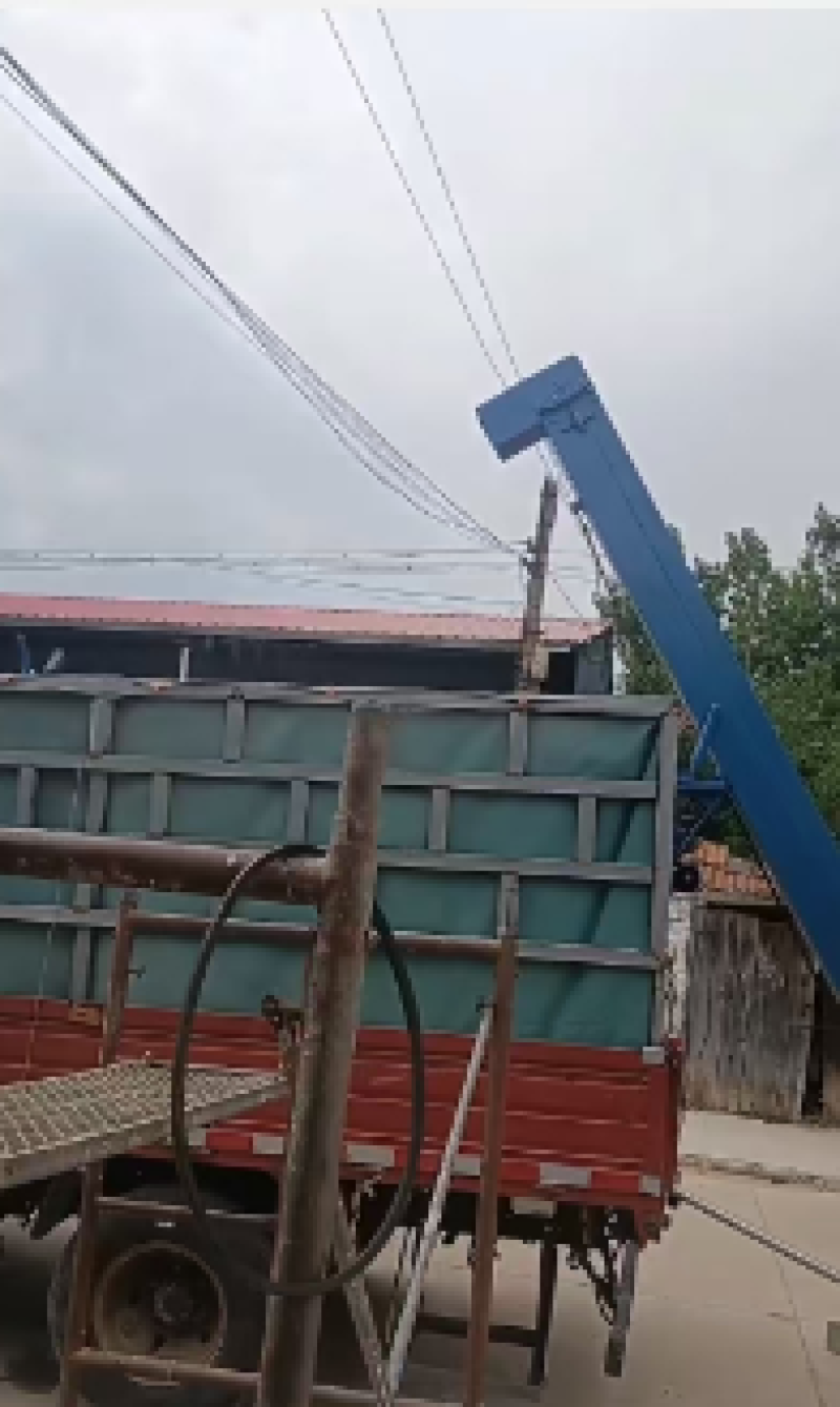 粮食机械，圆管绞龙、马路粮食提升机械U型绞龙等！