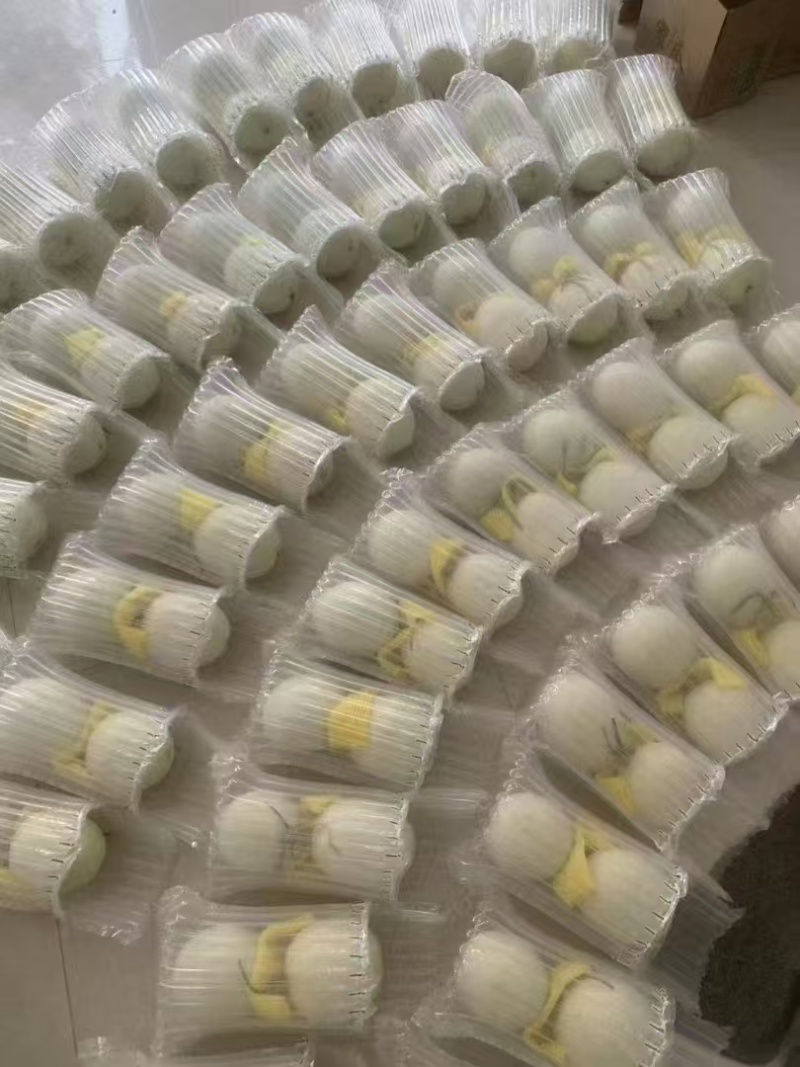 冰淇淋玉菇甜瓜一件代发，玉菇礼盒