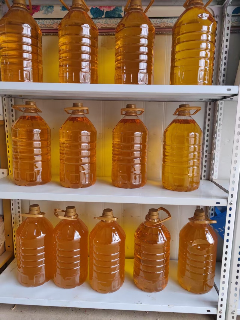 纯正物理压榨花生油品质保障诚信经营支持视频看货