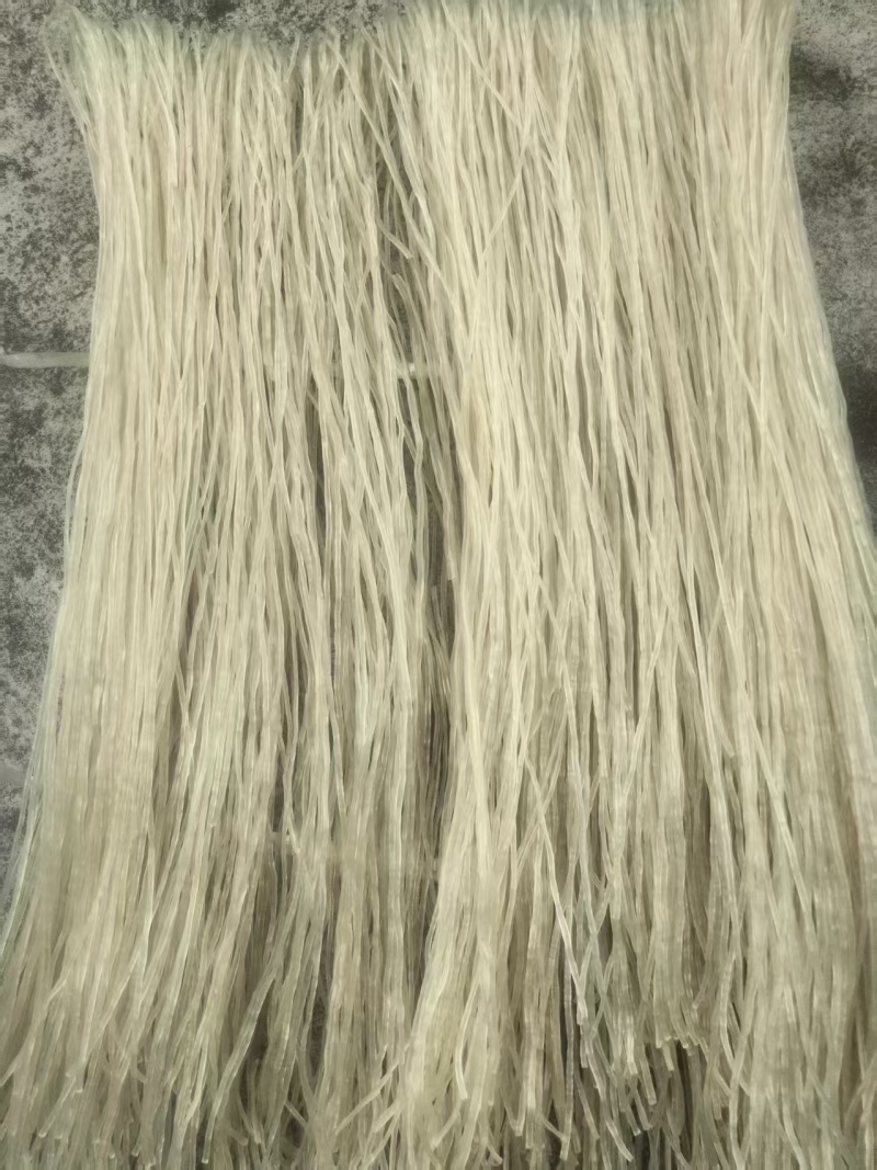 四川芭蕉芋粉条，大量新鲜现货，保质保量，欢迎选购