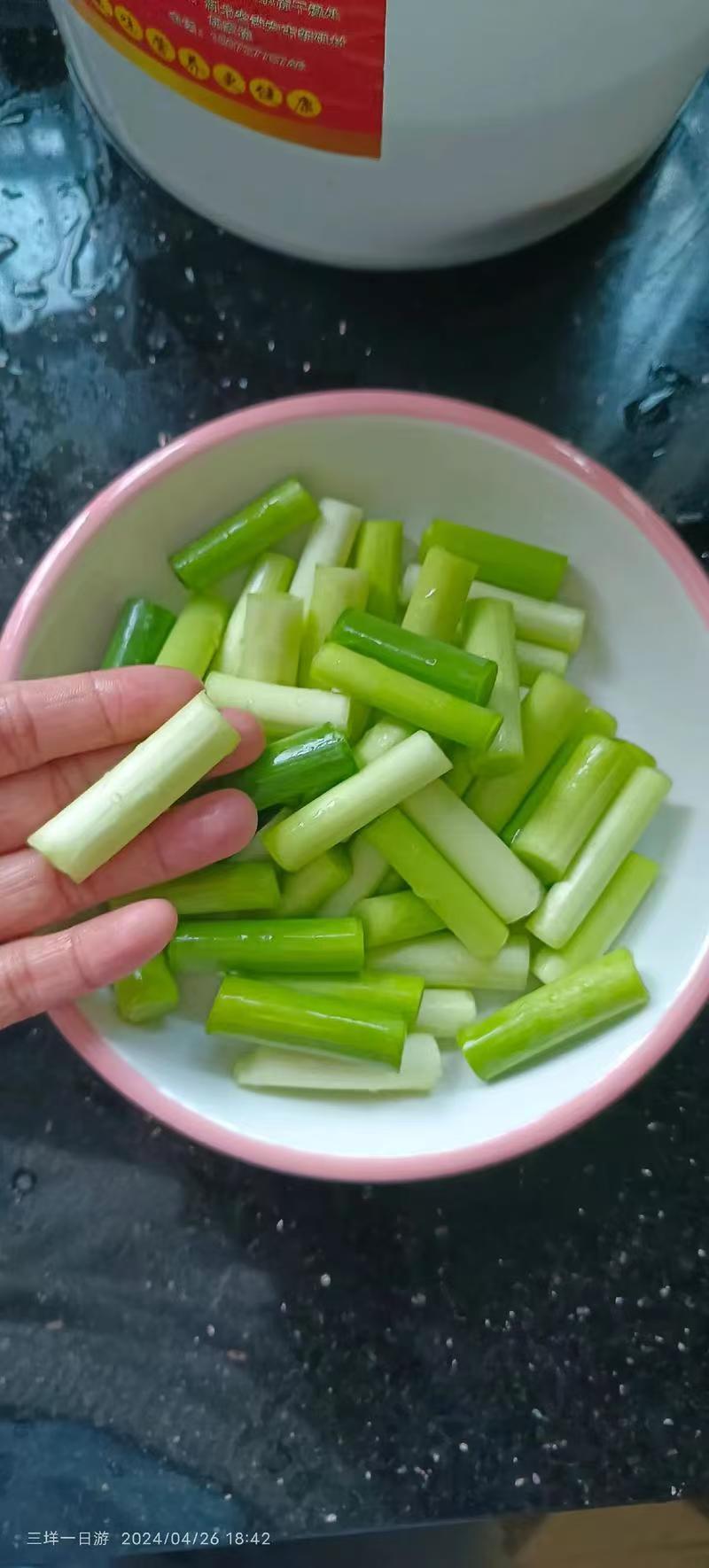 精选洋蒜苔甜苔粗蒜薹江苏蒜苔价格实惠欢迎联系