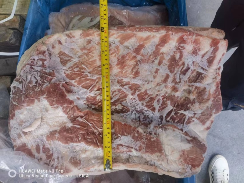 带皮五花肉