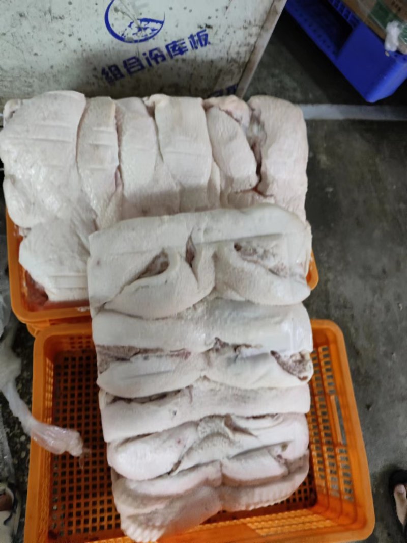猪去皮槽头肉