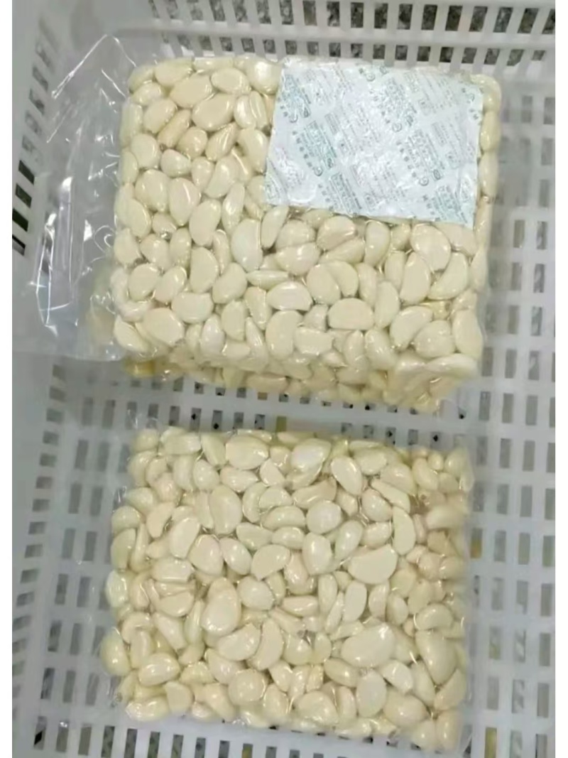 优质蒜米，产地直销。品种齐全，可批发，可零售，代发车。