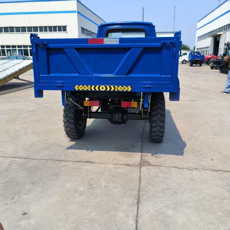 三轮车