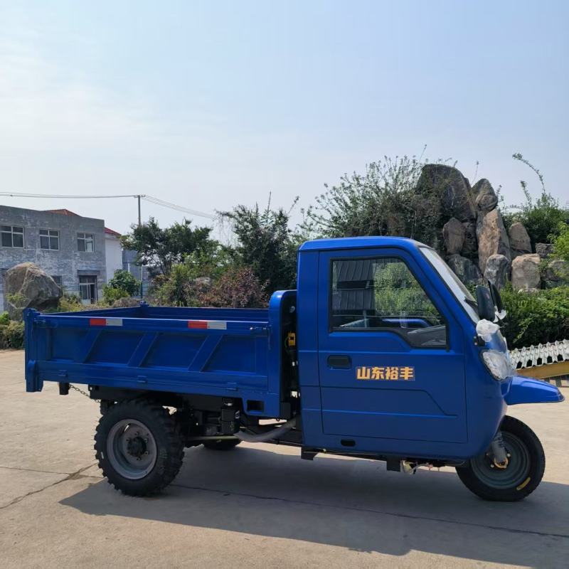 三轮车