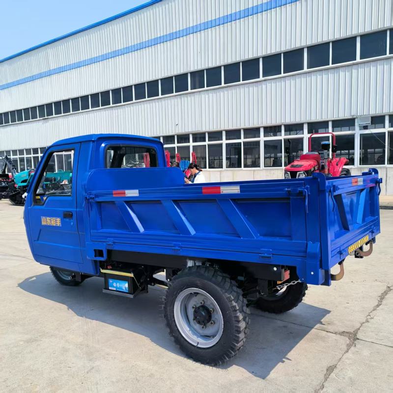 三轮车