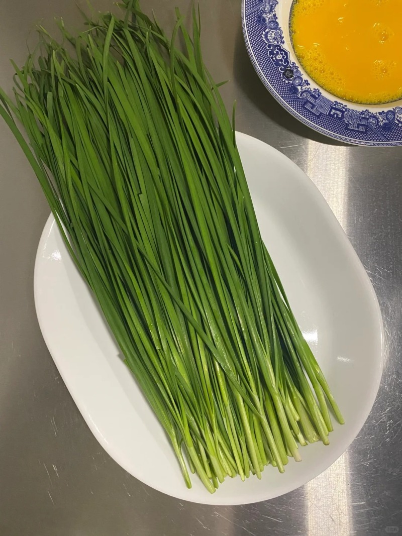 河北大叶韭菜万亩基地产地直发，量大从优，全年供货一手货源