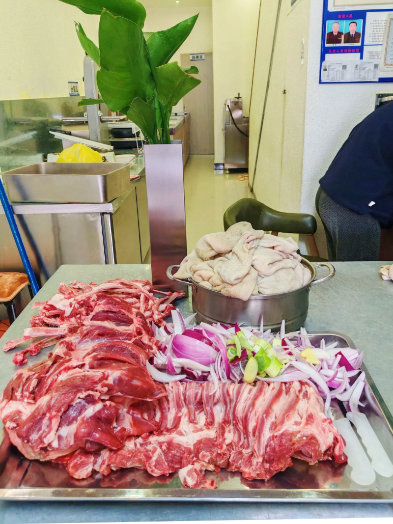 肉肠，羊肉肠，新鲜羔羊肉肉肠，**好吃，欢迎咨询订货