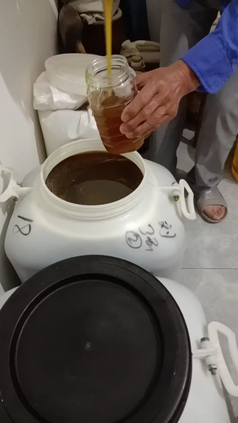 陕西原产地土蜂蜜货量大全国接单一手货源按需求装瓶量越大越便宜