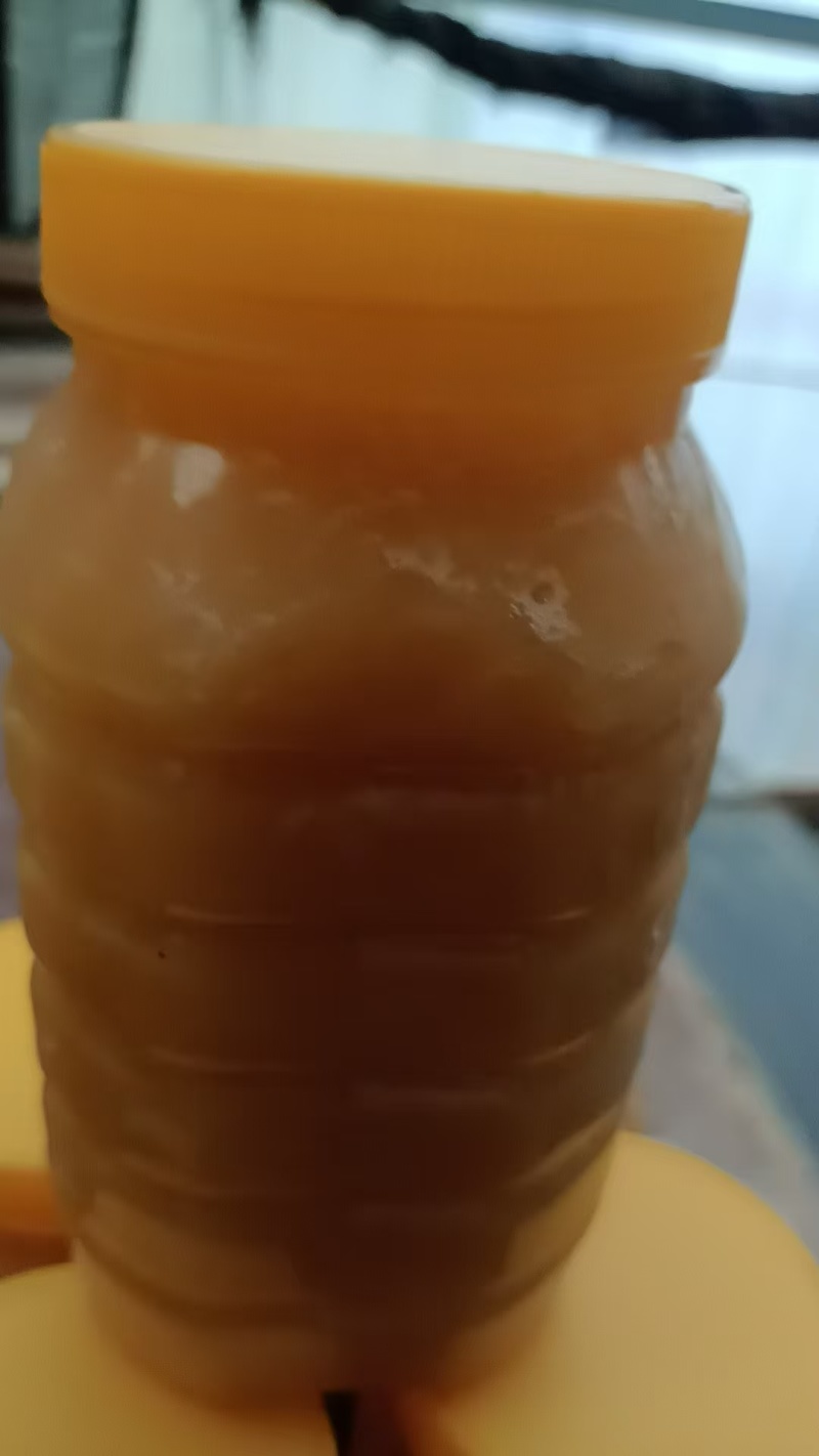 陕西原产地土蜂蜜货量大全国接单一手货源按需求装瓶量越大越便宜