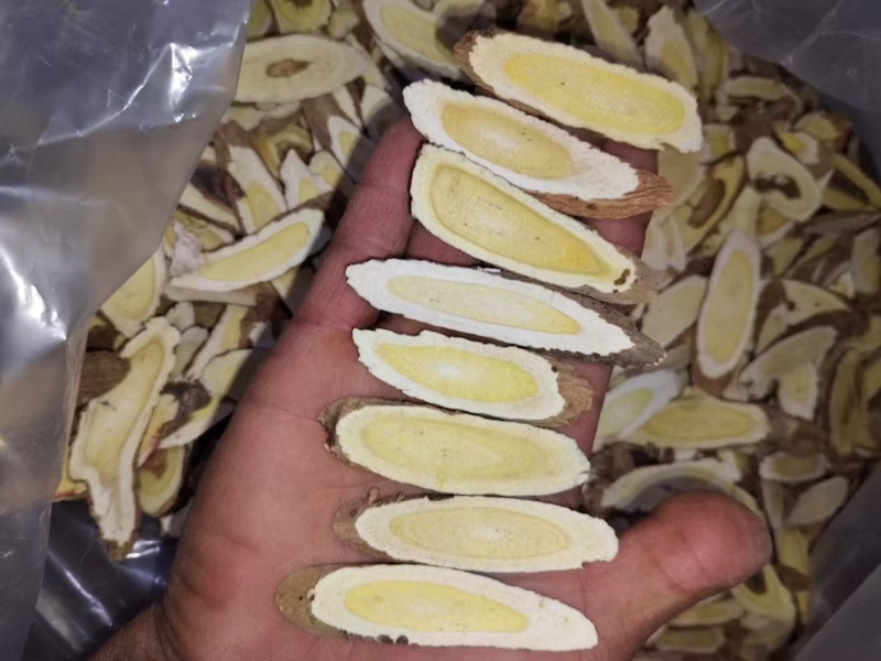 【推荐】野生黄芪规格齐全现货供应货源充足欢迎咨询下单