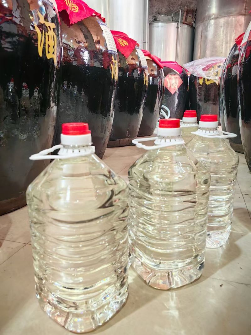 【热卖推荐】恩施苞谷酒，高粱酒，度数齐全欢迎前来选购