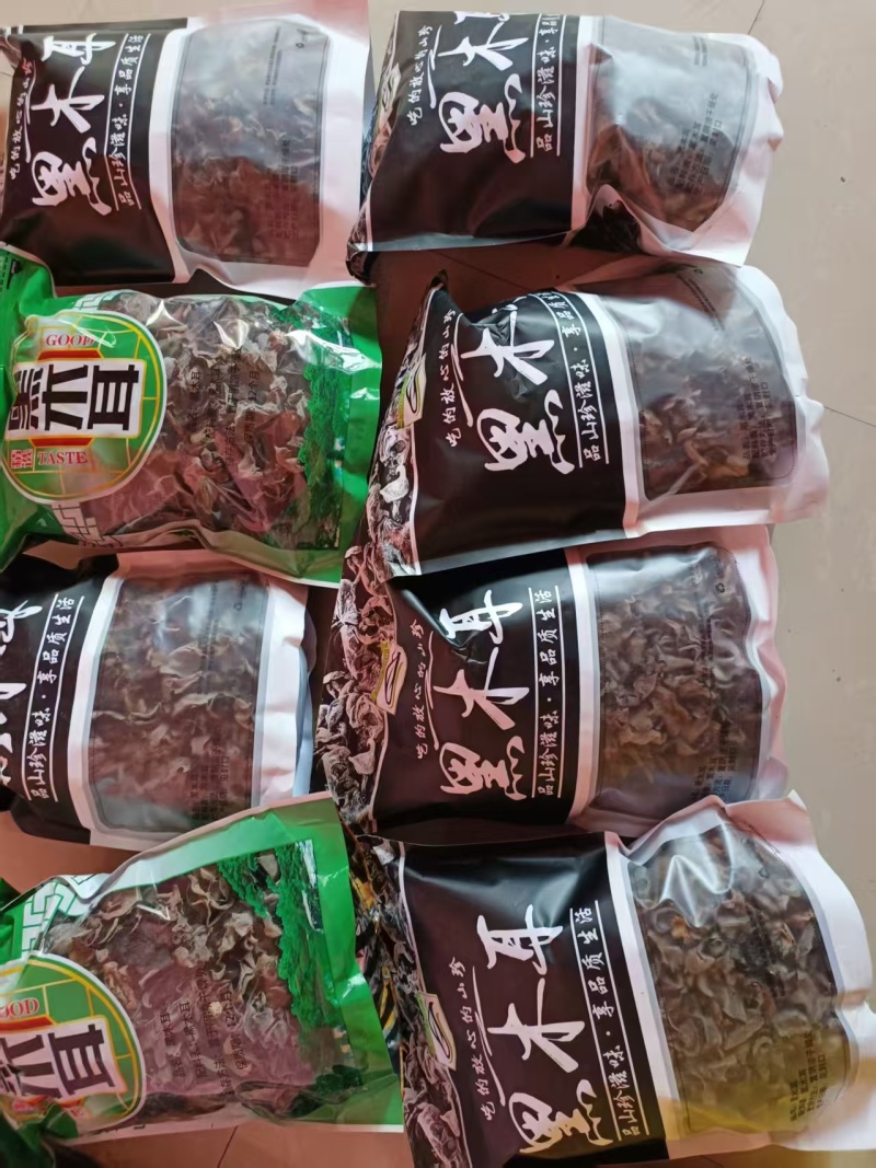 甘肃黑木耳干货，货量充足高泡发质量保证可供电商商超