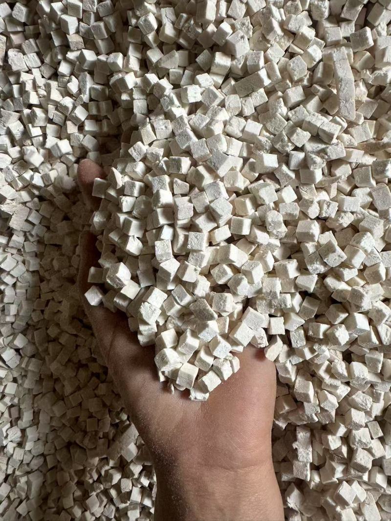 云南白茯苓云苓，纯白小米丁，保质保量量大从优诚信经营致电