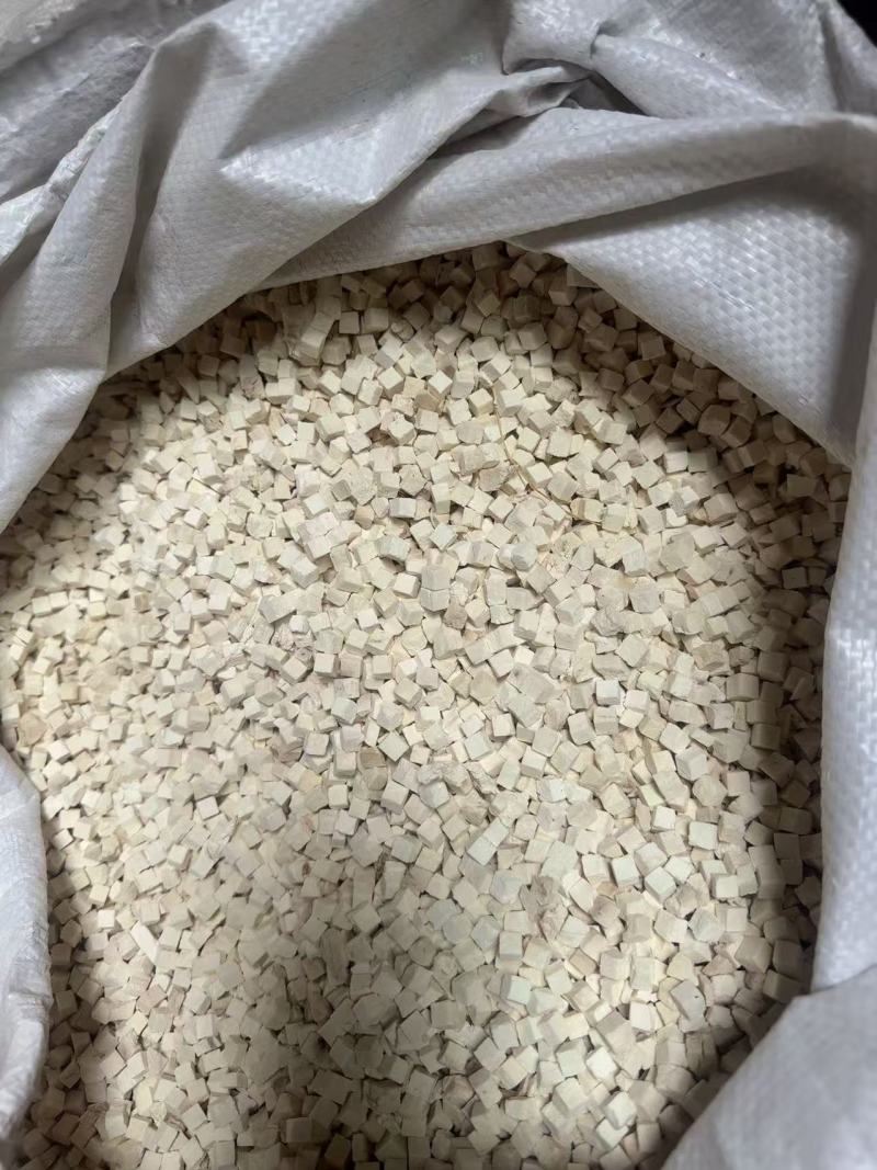 云南白茯苓云苓，纯白小米丁，保质保量量大从优诚信经营致电