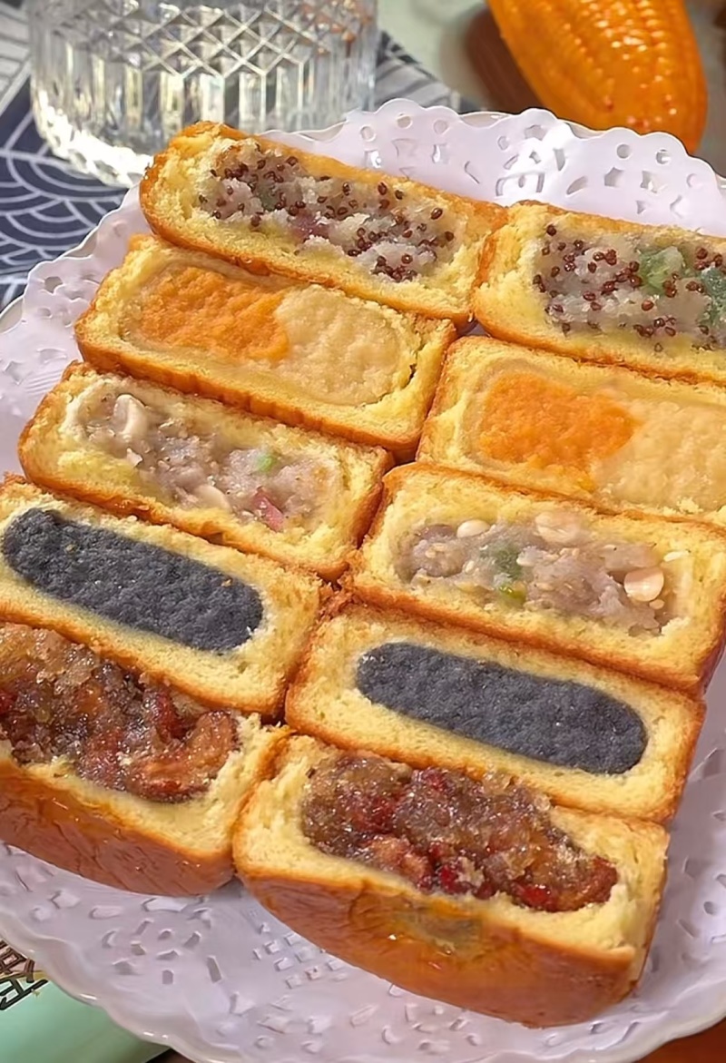 蛋月烧月饼网络爆款，各种规格，欢迎咨询