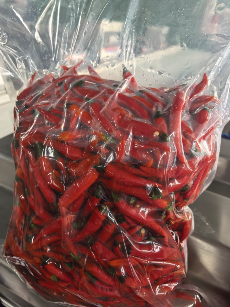 泡椒腌制菜泡小米椒厂家直供资质齐全可以装箱装袋装瓶常年有货