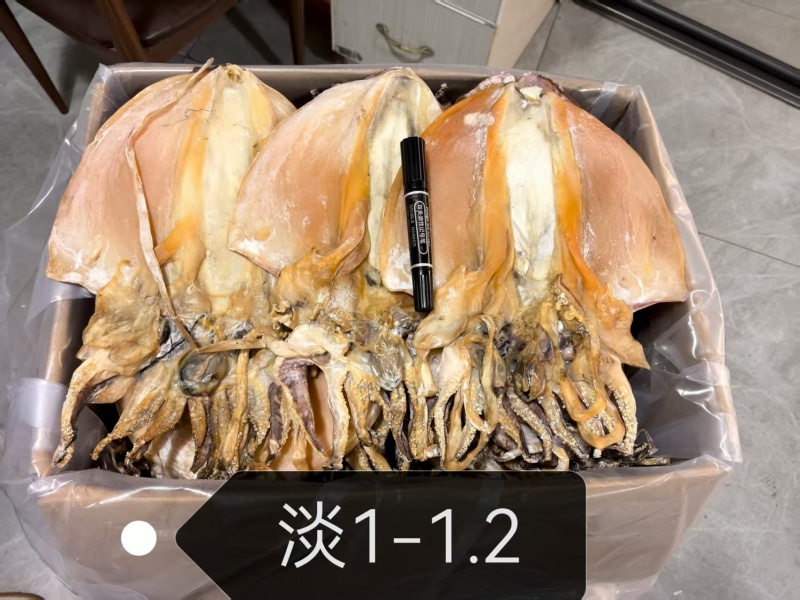精品墨鱼干规格齐全可电联详谈质优价廉