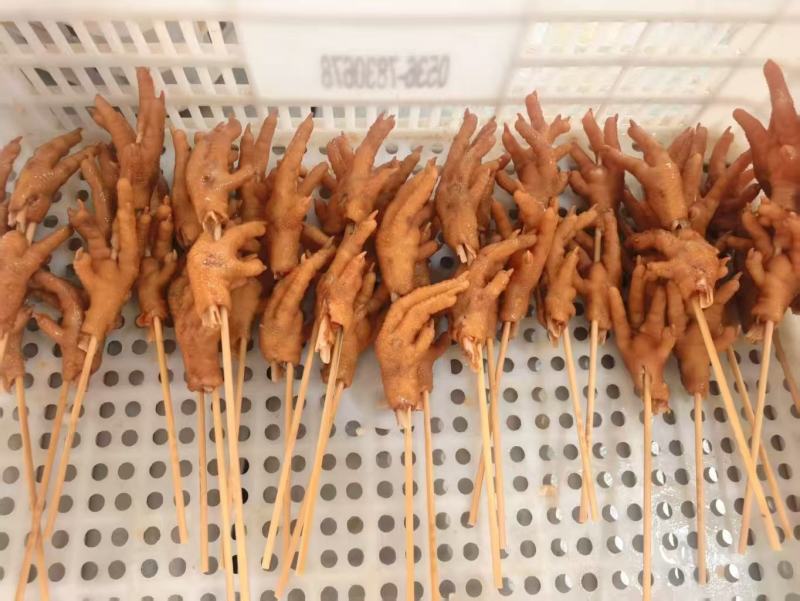 厂家直销卤爪凤爪，新鲜美味，产地直发品种保证，量大从优！