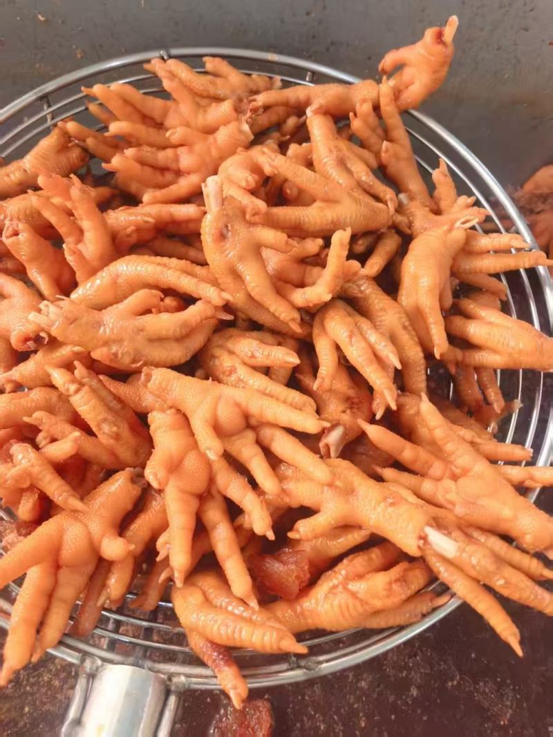 厂家直销卤爪凤爪，新鲜美味，产地直发品种保证，量大从优！