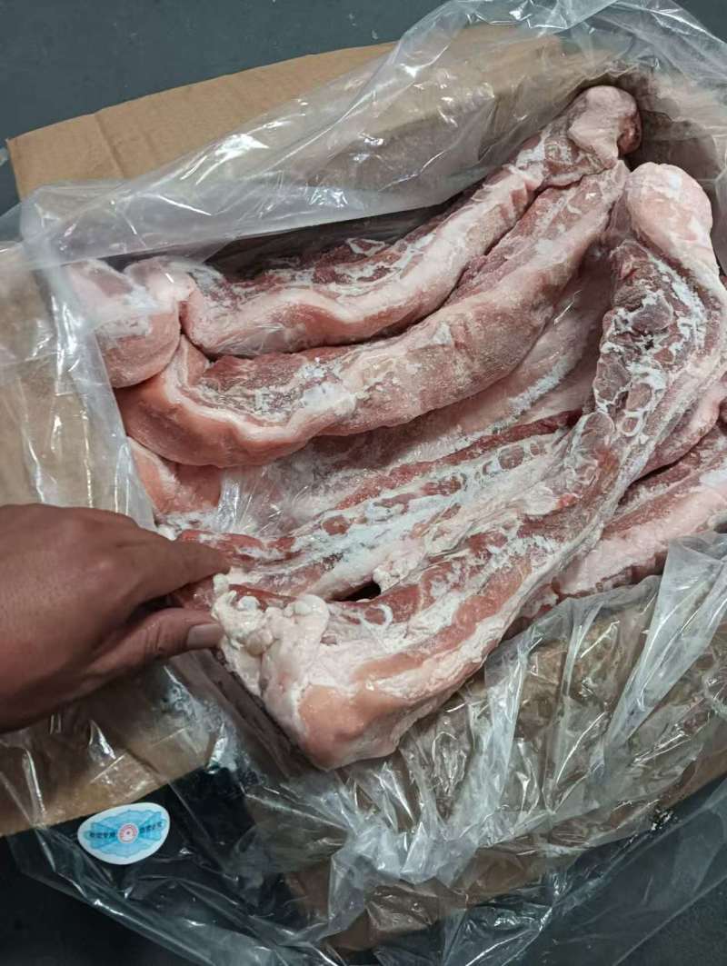 带皮五花肉条烤五花必备原材料