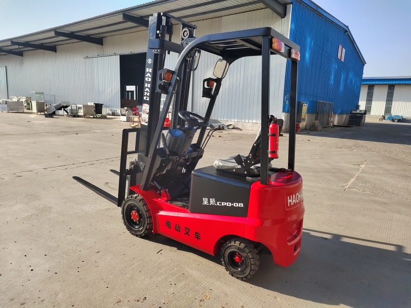 昊航小型电动叉车0.8吨价格多少钱一台