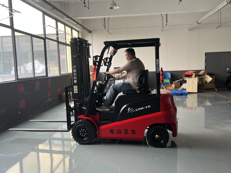 2025新款诺力小象电动叉车厂家批发价格