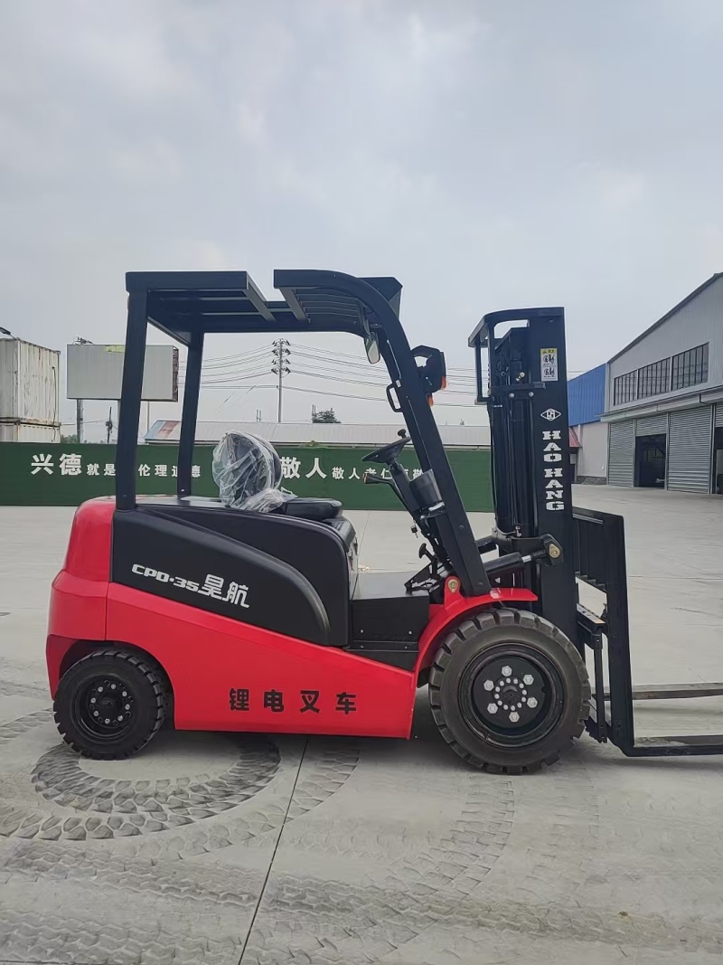 2025昊航新款3.5吨电动叉车价格多少钱一台